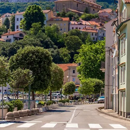 Apartman Volcera *