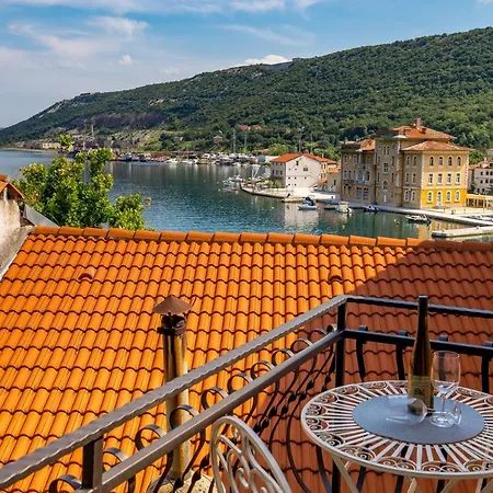 Volcera Apartman *